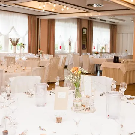 فندق Haus Hilckmann 3*