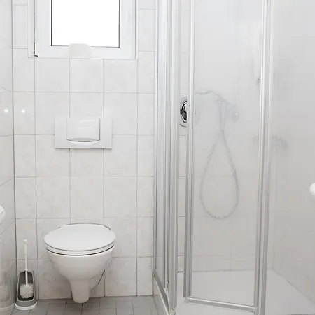 فندق Haus Hilckmann 3*